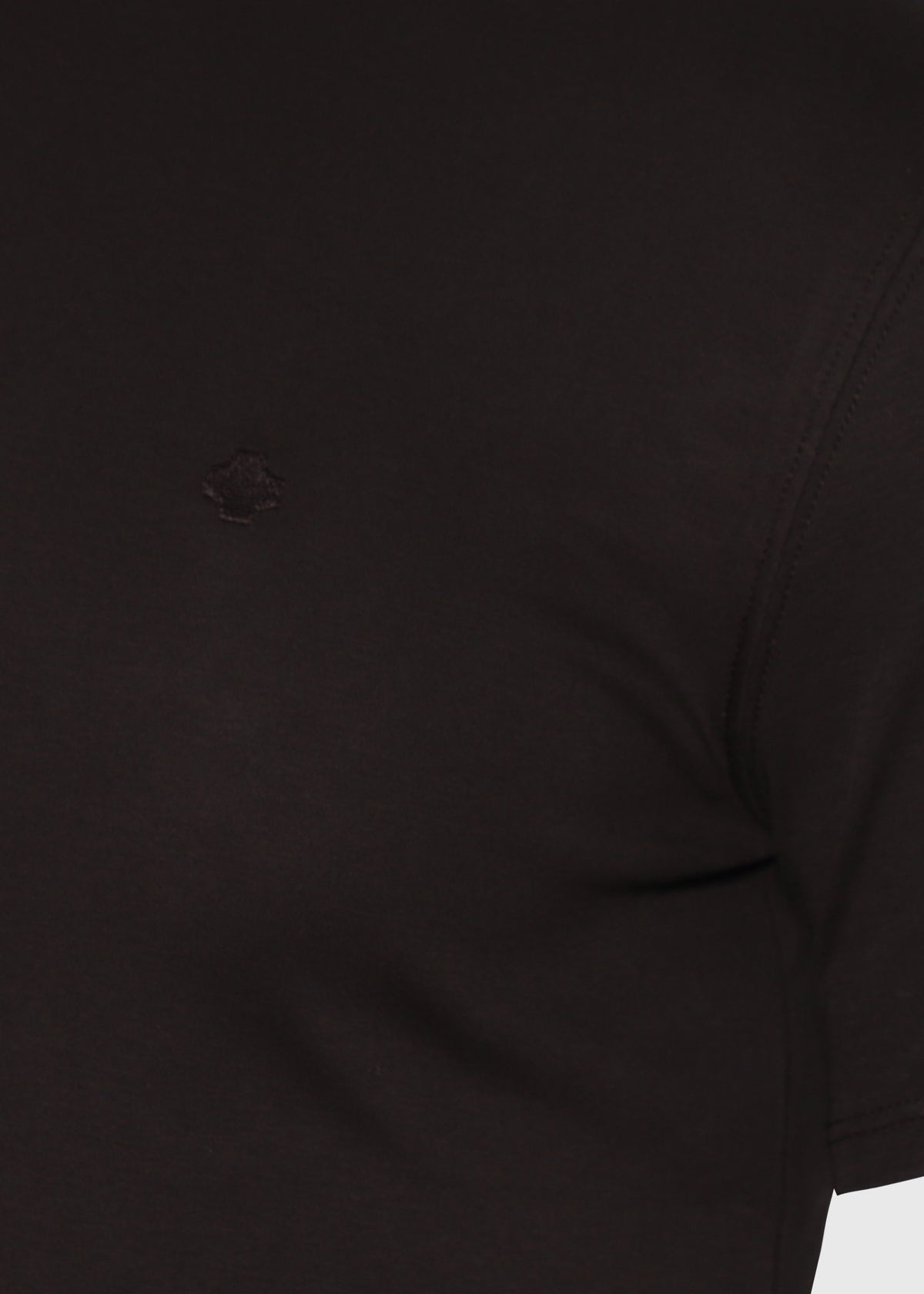 Rosso Manzano linea de camisetas